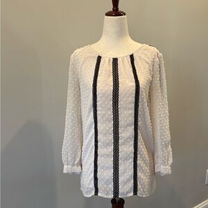 White Blouse with Black Lace Detail - Size 00